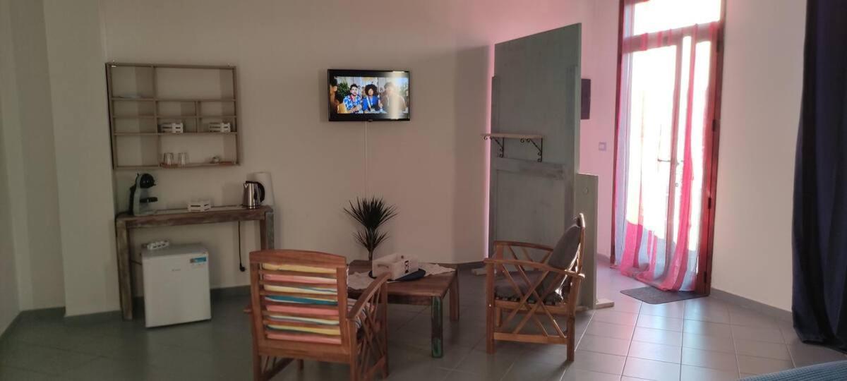 Su Marineri Acomodação com café da manhã Càbras Exterior foto